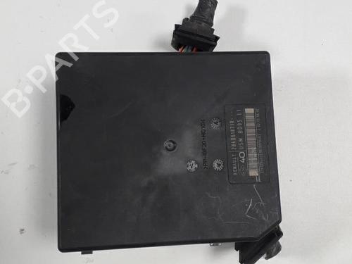 Used Fuse box RENAULT MEGANE III Hatchback (BZ0/1_, B3_) 1.5 dCi (BZ09, BZ0D, BZ1W, BZ29, BZ14) (110 hp) 27733768