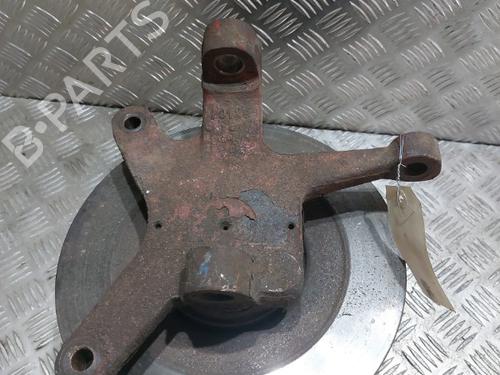 Used Left front steering knuckle Left front steering knuckle IVECO DAILY II Van 35-10 (15034111, 15034204, 15034211, 15034215, 15034217,... (103 hp) 21513817 21513817
