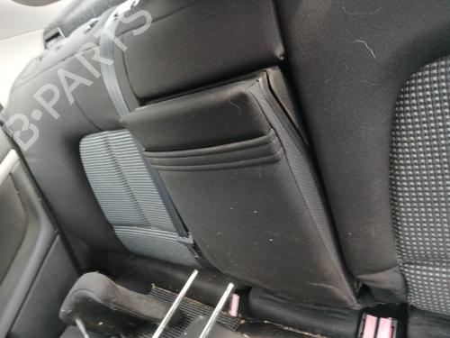 Used Rear seat Rear seat PEUGEOT 407 (6D_) 2.0 HDi (6DRHRH) (140 hp) 21513927 21513927