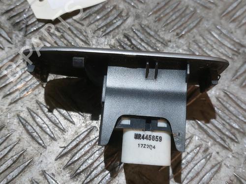 Left rear window switch MITSUBISHI PAJERO III (V7_W, V6_W) 3.2 Di-D (V68W) | BP21670725I29 