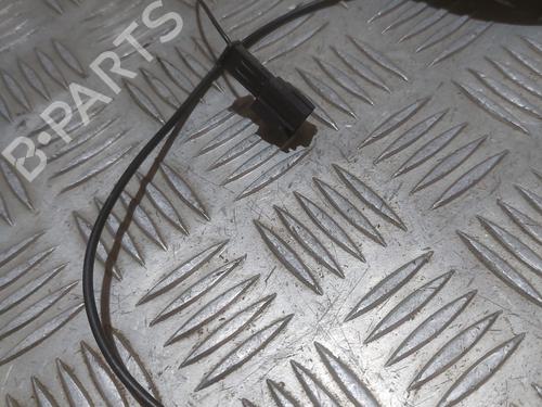 antennabase-citroen-c5-i-dc_-2001-2002-2003-2004-2005-27318024 main image