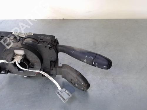 Used Steering column stalk Steering column stalk PEUGEOT 308 I (4A_, 4C_) 1.6 HDi (109 hp) 30534313 30534313