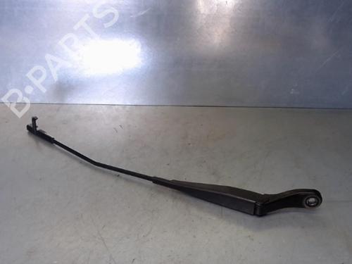 Used Front windshield wiper arm PEUGEOT 207 (WA_, WC_) 1.6 HDi (109 hp) 30813137