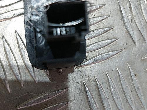 Used Right rear window switch Right rear window switch CITROËN C4 Picasso I MPV (UD_) 1.6 HDi (109 hp) 21509146 21509146