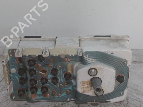 Used Instrument cluster Instrument cluster 33166445 33166445