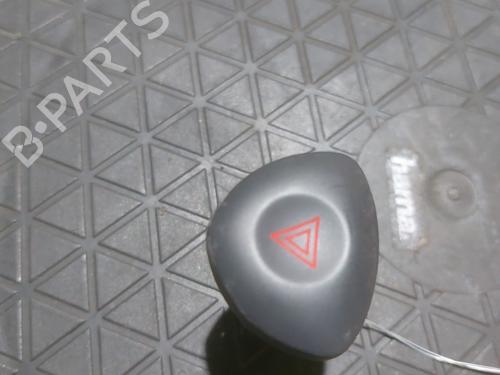 Used Warning switch RENAULT CLIO II (BB_, CB_) 1.2 LPG (58 hp) 25483603