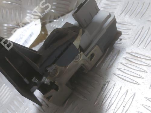 Front right lock PEUGEOT 307 (3A/C) 1.6 HDi | BP26393830C97 