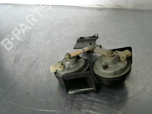 Used Horn CITROËN C5 I (DC_) 2.2 HDi (DC4HXB, DC4HXE) (133 hp) 29239368