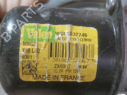 front-wiper-motor-renault-clio-iv-bh_-2012-2013-2014-2015-2016-2017-2018-2019-2020-2021-27522459 main image