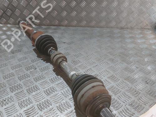 Used Right front driveshaft RENAULT KADJAR (HA_, HL_) 1.2 TCe 130 (HLMR) (130 hp) 23811152