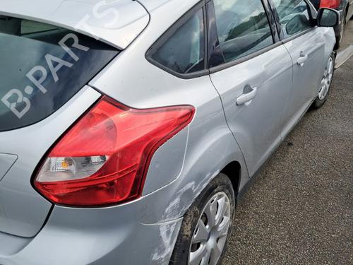 Warning switch FORD FOCUS III 1.6 TDCi ECOnetic | BP21509588I22 - Image 9