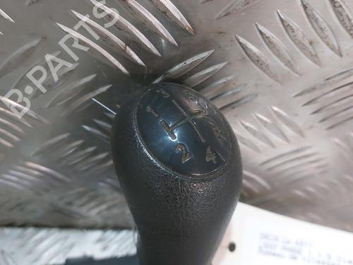 shift-knob-dacia-lodgy-js_-2012-23811466 main image