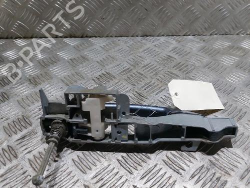 Used Front left exterior door handle PEUGEOT 407 (6D_) 2.0 HDi 135 (6DRHRH, 6DRHRE, 6DRHRG, 6DRHRJ) (136 hp) 21510113