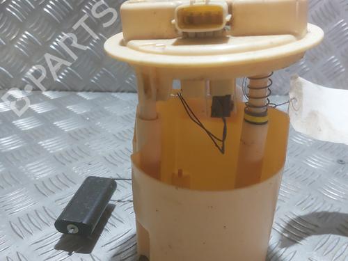 Used Fuel pump Fuel pump DACIA DUSTER (HS_) 1.5 dCi 4x4 (109 hp) 28487440 28487440