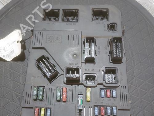 Used Fuse box PEUGEOT 206 Hatchback (2A/C) 1.4 HDi eco 70 (68 hp) 24497658