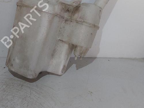 windscreen-washer-tank-citroen-c1-pm_-pn_-2005-2006-2007-2008-2009-2010-2011-2012-2013-2014-37482220 main image