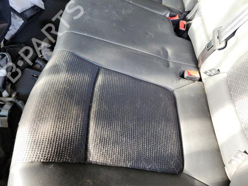 Used Rear seat Rear seat PEUGEOT 3008 I MPV (0U_) 2.0 HDi Hybrid4 (163 hp) 27657105 27657105