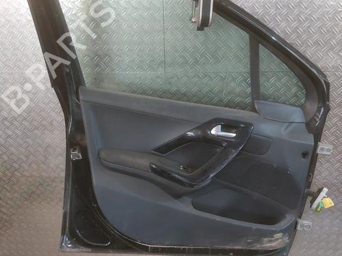 Left front door PEUGEOT 208 I (CA_, CC_) 1.6 HDi | BP26732923C2