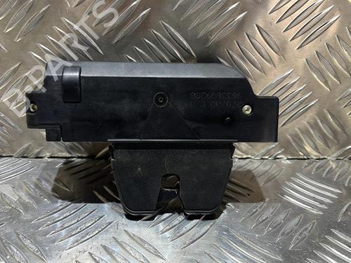 Used Tailgate lock CITROËN XSARA PICASSO (N68) 1.8 16V (115 hp) 21511619