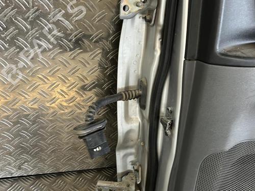 Right rear door MITSUBISHI PAJERO III (V7_W, V6_W) 3.2 Di-D (V68W, V78W) | BP21502919C5 