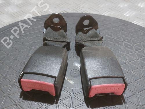 Engache cinturón Engache cinturón RENAULT CLIO I (B/C57_, 5/357_) 1.4 (80 hp) 26890488 26890488