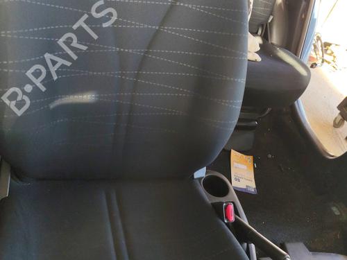Used Right front seat Right front seat TOYOTA YARIS (_P9_) 1.4 D-4D (NLP90_, NLP90R) (90 hp) 23205864 23205864