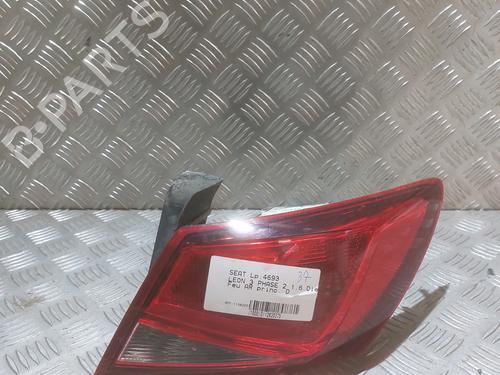 Used Right taillight SEAT LEON (5F1) 1.6 TDI (115 hp) 29315258