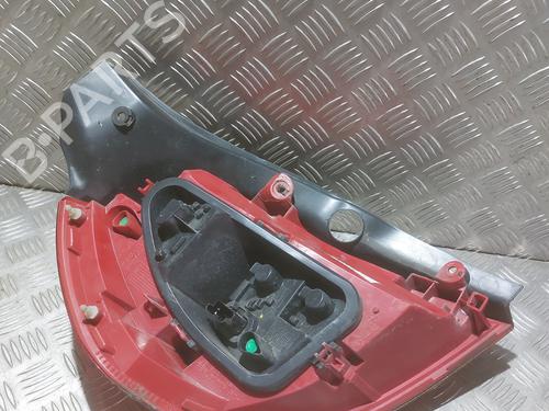 Used Right taillight Right taillight 32339754 32339754