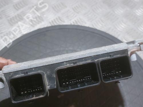 Used Engine control unit (ECU) Engine control unit (ECU) CITROËN C5 I (DC_) 2.0 HDi (DCRHZB, DCRHZE) (109 hp) 27318046 27318046