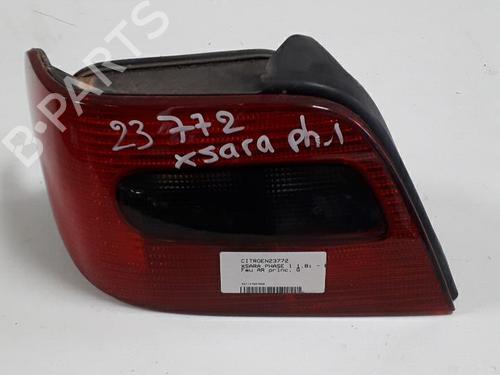Used Left taillight CITROËN XSARA (N1) 1.8 i (90 hp) 26236359