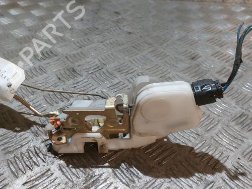 Used Front left lock MITSUBISHI PAJERO III (V7_W, V6_W) 3.2 Di-D (V68W) (160 hp) 21670739