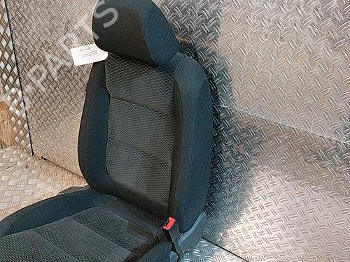 Used Right front seat VW GOLF PLUS V (5M1, 521) 2.0 TDI (110 hp) 21504211