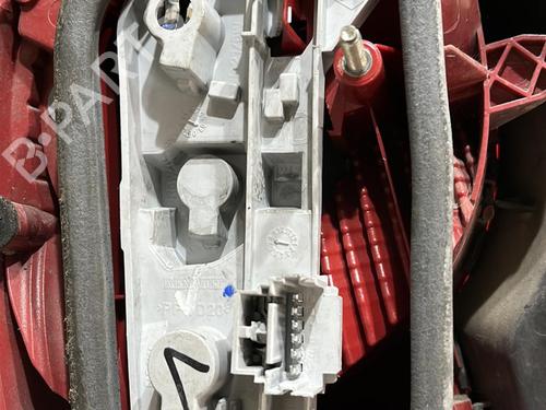 right-taillight-renault-modus-grand-modus-fjp0_-15-dci-fp0g-jp0g-8200655990-2004-21511743 main image