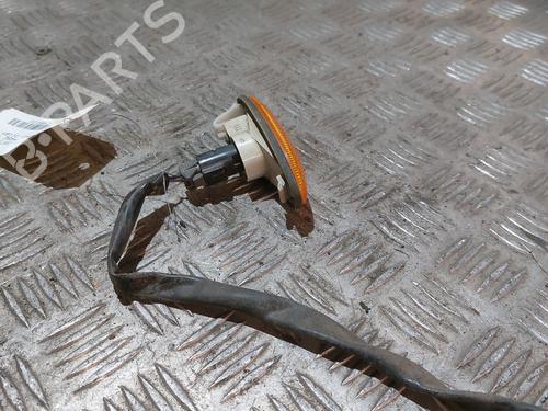 Used Left front indicator Left front indicator NISSAN NP300 PICKUP (D22) 2.5 dCi 4x4 (133 hp) 21572123 21572123