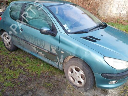 Brugte PEUGEOT 206 Hatchback (2A/C) 1.6 16V (109 hp) 4361307