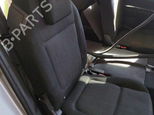 Rear seat PEUGEOT 5008 (0U_, 0E_) 1.6 HDi | BP21504755C17