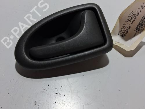 Used Front right interior door handle Front right interior door handle RENAULT SCÉNIC I MPV (JA0/1_, FA0_) 1.9 dCi (JA05, JA1F) (102 hp) 34185208 34185208