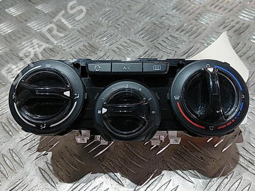 Used Climate control PEUGEOT 208 I (CA_, CC_) 1.6 HDi (92 hp) 21506233
