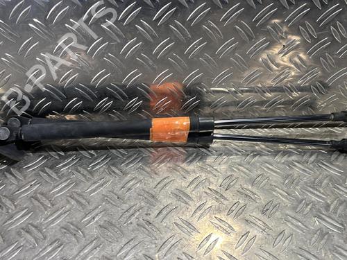 Used Tailgate lift support MITSUBISHI ASX (GA_W_) 1.8 DI-D 4WD (GA6W) (150 hp) 21515749