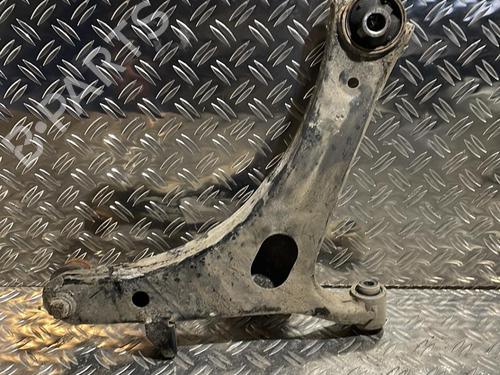 Used Left front suspension arm SUBARU IMPREZA Hatchback (GR, GH, G3) 2.0 D AWD (150 hp) 21515703
