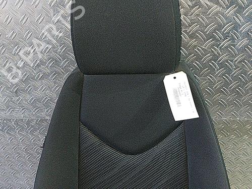 Right front seat PEUGEOT 308 SW I (4E_, 4H_) 1.6 HDi | BP21504531C16