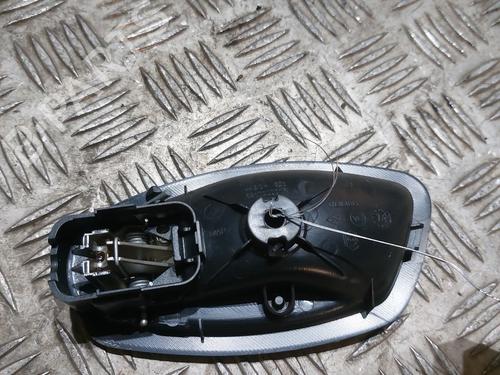 Used Rear right interior door handle Rear right interior door handle 21513391 21513391