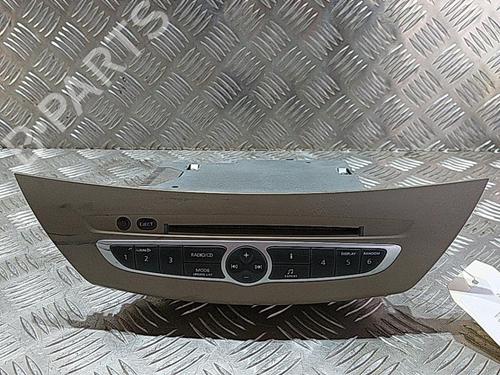 Used Radio Radio 21514806 21514806