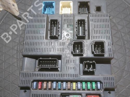 Used Fuse box PEUGEOT 308 I (4A_, 4C_) 1.6 HDi (109 hp) 27612961