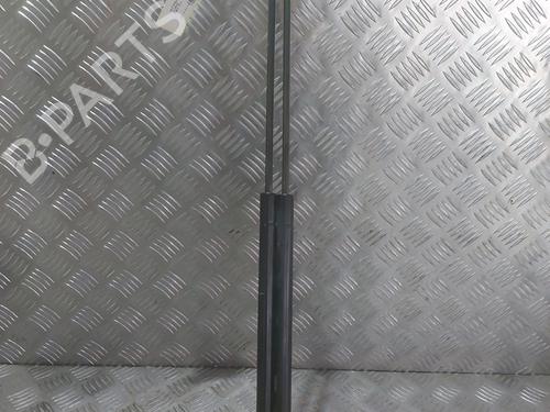 Used Tailgate lift support NISSAN JUKE (F15) 1.5 dCi (110 hp) 21775633