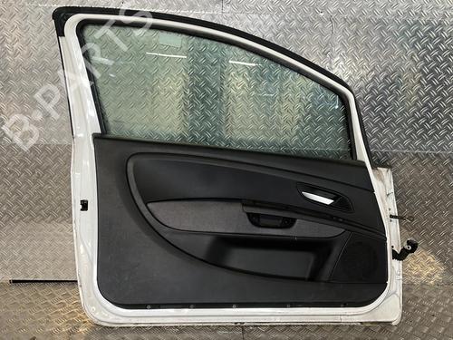 Used Left front door FIAT GRANDE PUNTO (199_) 1.3 D Multijet (75 hp) 21507109