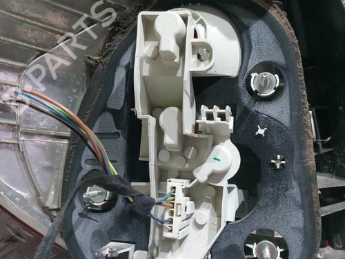 Used Right taillight BMW 1 (E87) 118 d (143 hp) 21508492