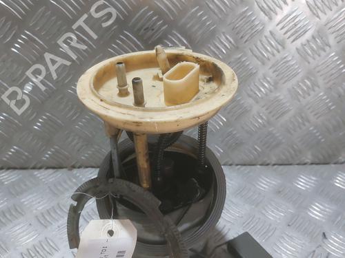 Used Fuel pump AUDI A3 (8P1) 2.0 TDI 16V (140 hp) 25155372