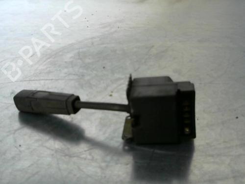Used Steering column stalk Steering column stalk RENAULT SUPER 5 (B/C40_) 1.6 D (B/C/404) (55 hp) 27171303 27171303