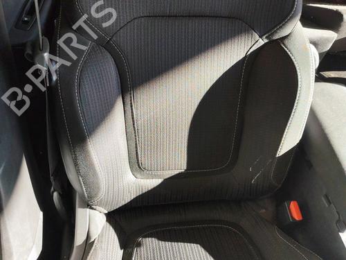 Used Right front seat Right front seat RENAULT MEGANE IV Hatchback (B9A/M/N_) 1.5 Blue dCi 115 (B9A6) (116 hp) 23810642 23810642